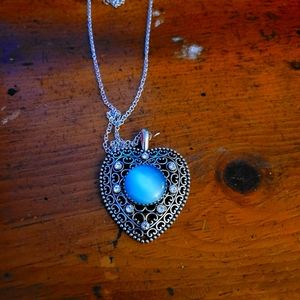 Paparazzi Blue Gem Heart Necklace